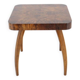 1940s Jindrich Halabala Restored "Spider" Coffee Table in Walnut Finish, Czechoslovakia