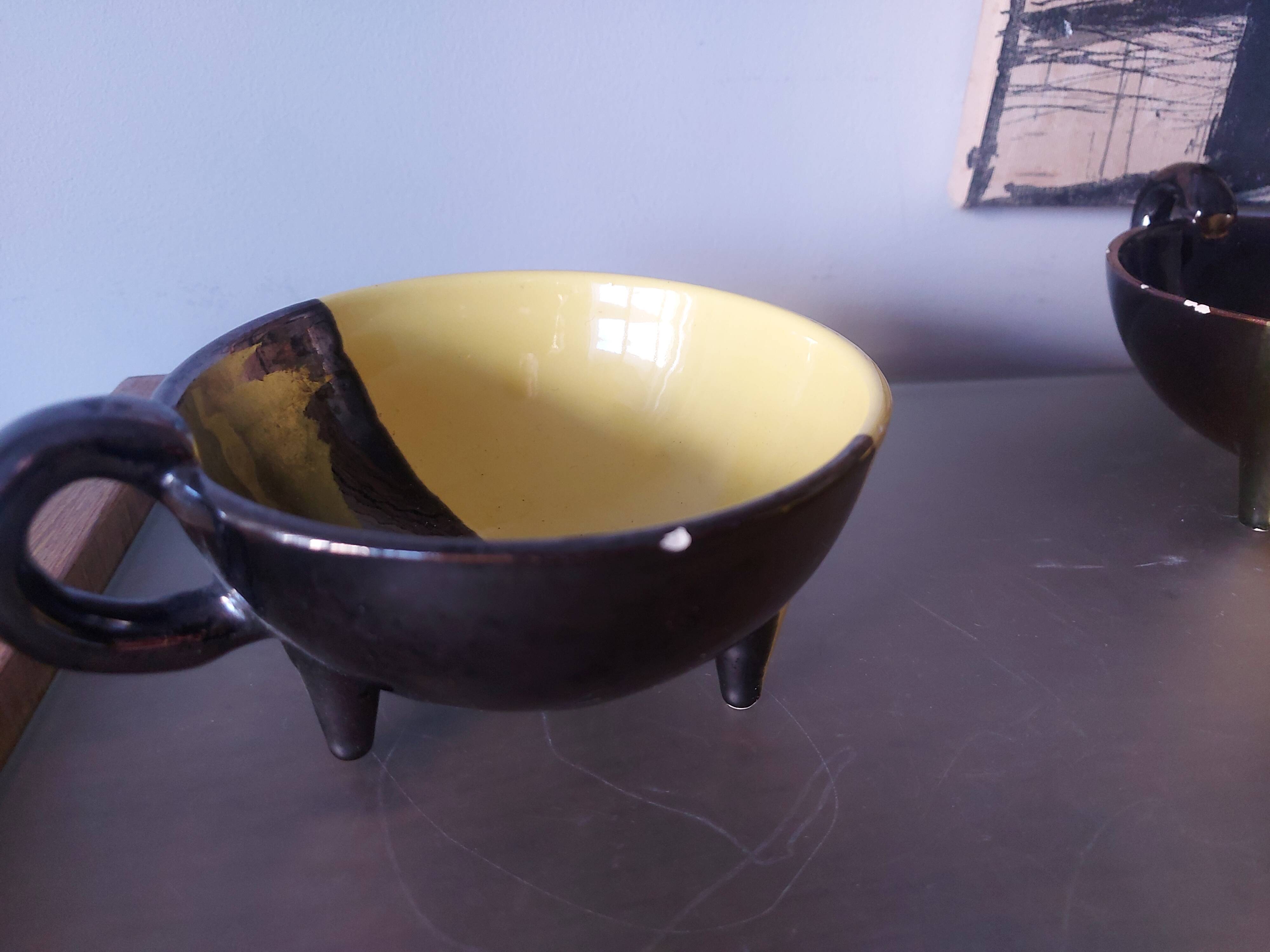 3 bowls, vintage Vallauris ceramic tripod cups