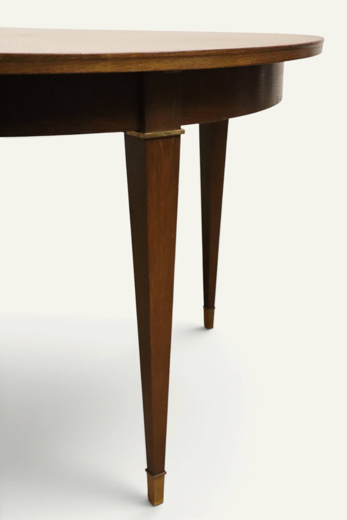 Dining table in mahogany, Neo-Classical style, Art Deco period, 1940.