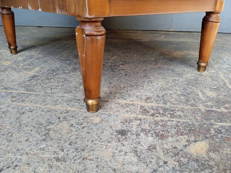 Louis XVI style weekly planner in cherry and chestnut