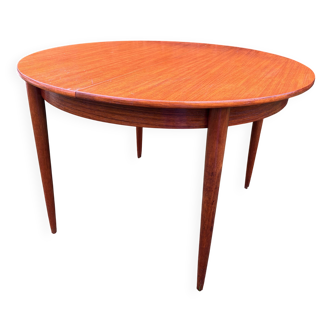 Vintage extendable table