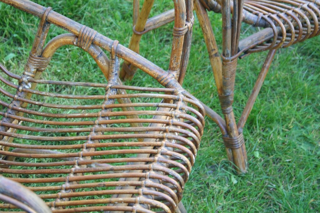 Vintage rattan lounge set 4 armchairs and table