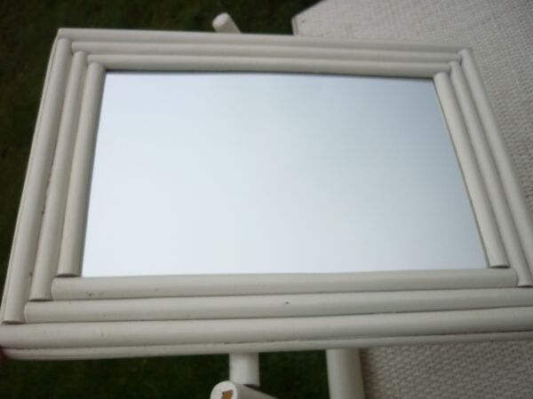 Coiffeuse avec miroir et tiroir