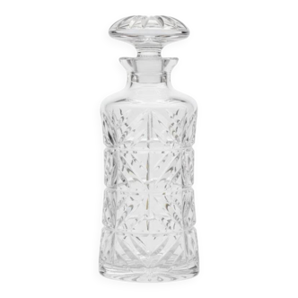 Grande carafe en verre taillé avec large bouchon circulaire plat