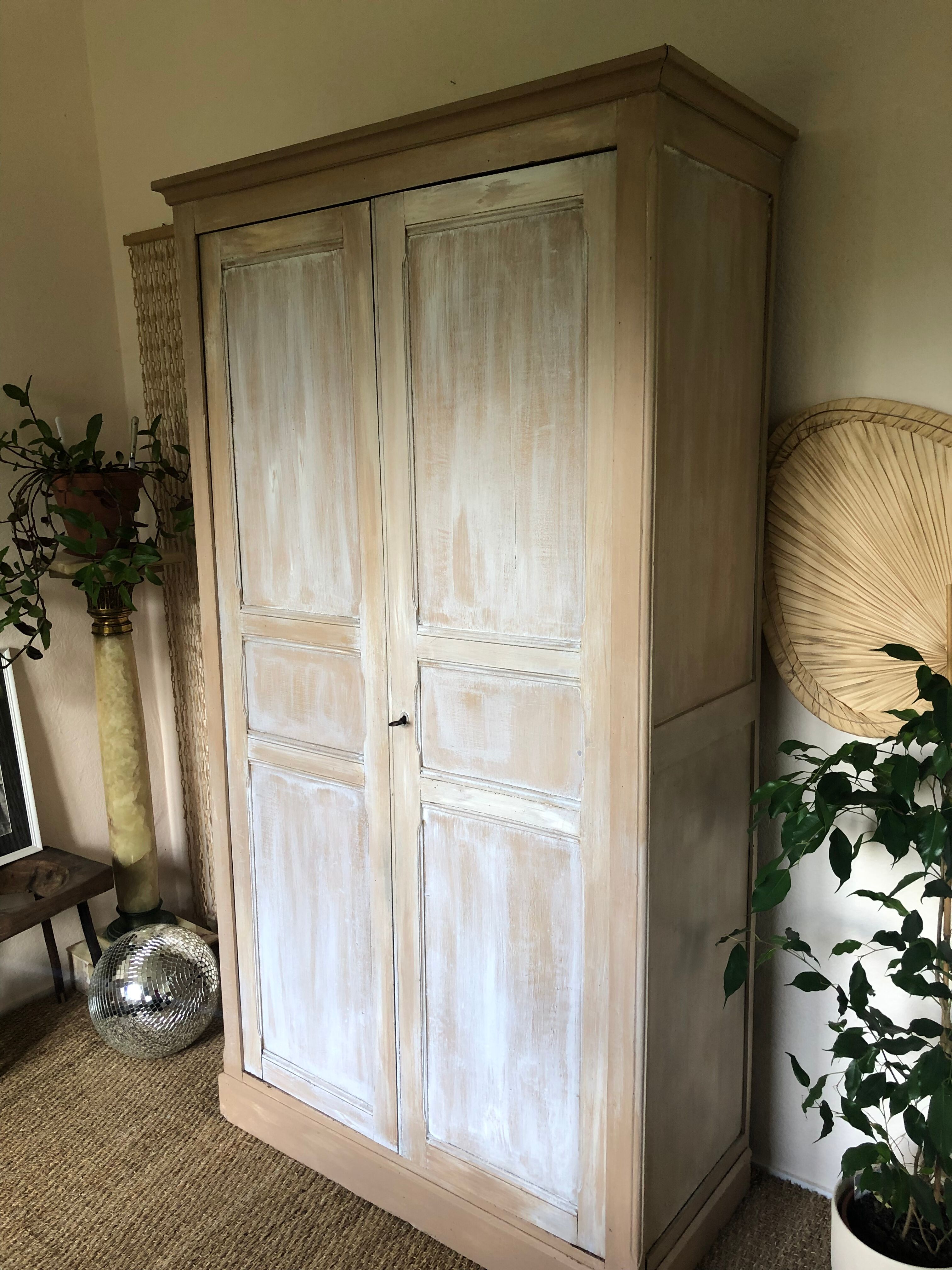 Parisian wardrobe 1950