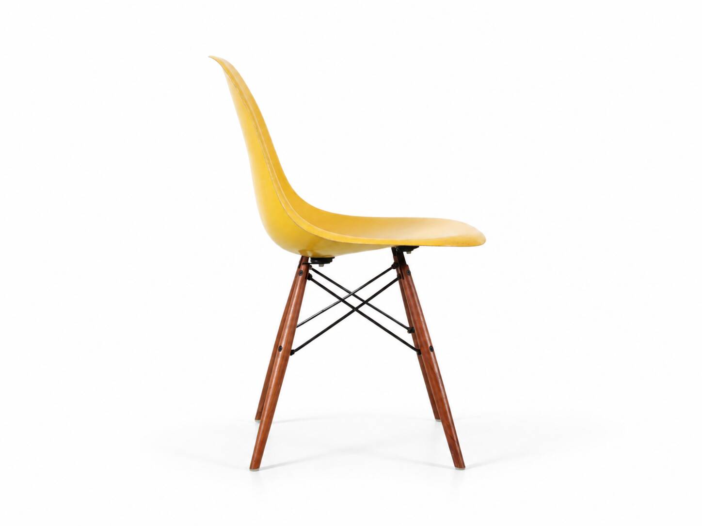 Set of 4 DSW chairs by Charles Eames - yellow fibreglass edition by Herman.
