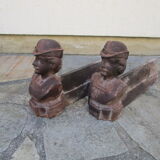 Pair of ancient cast-cast-casts, busts