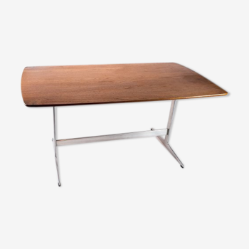 Shaker dining table by Arne Jacobsen from the 1960s