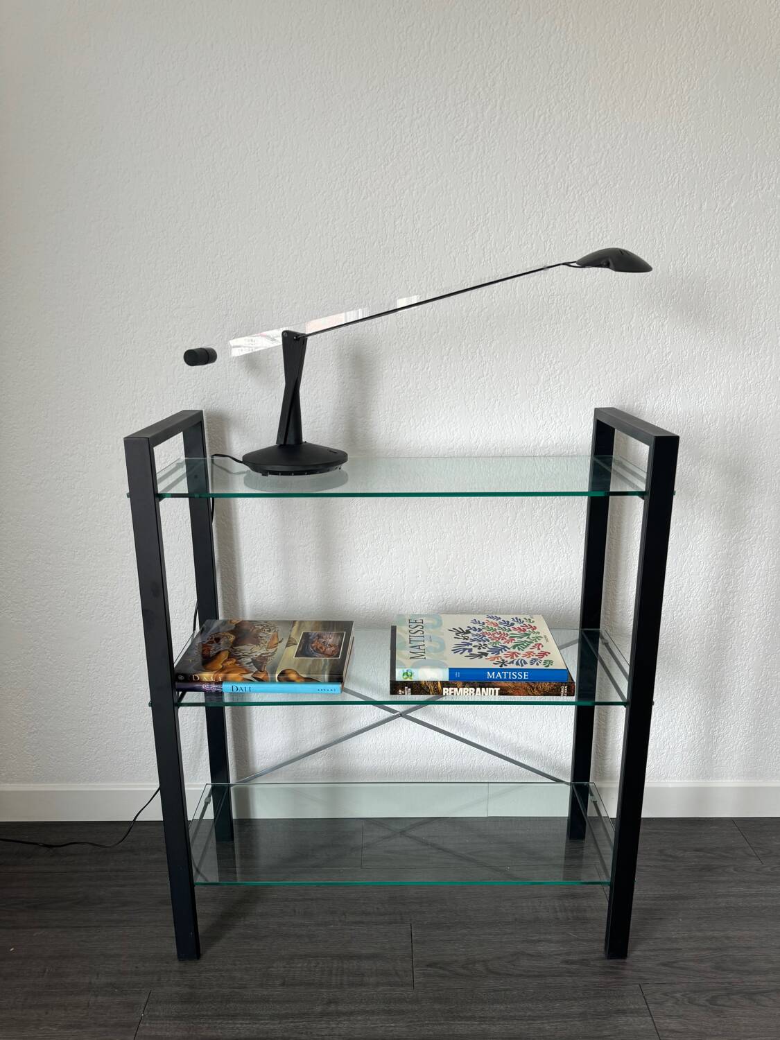 Étagère en verre et métal