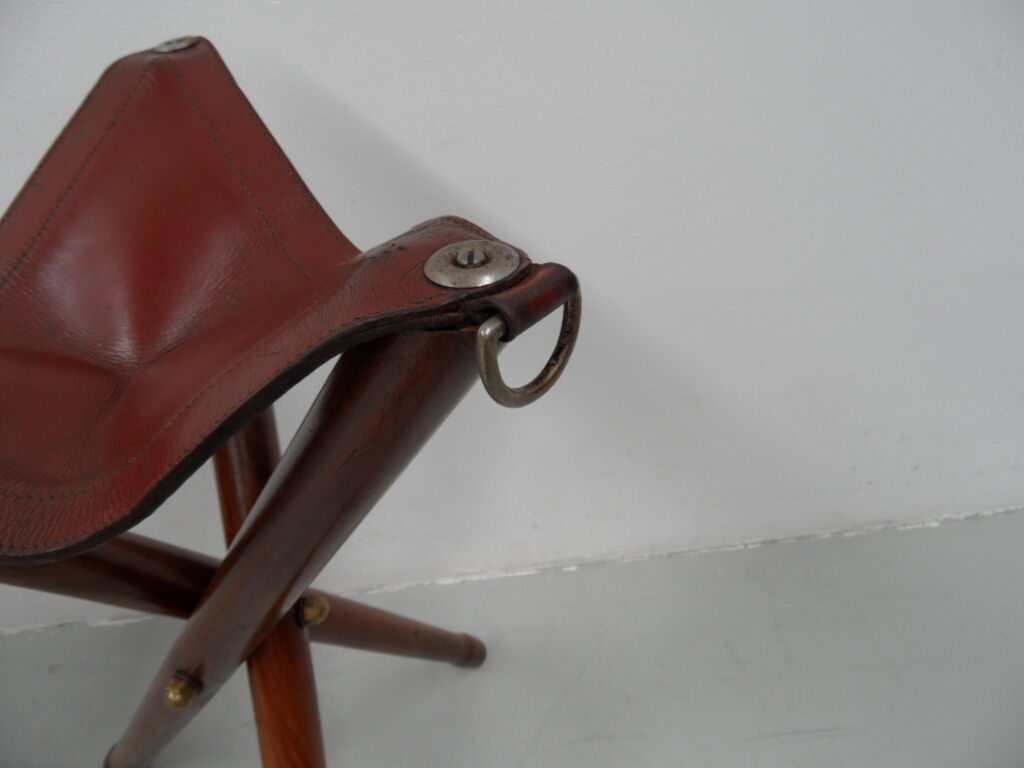 Vintage foldable country stool
