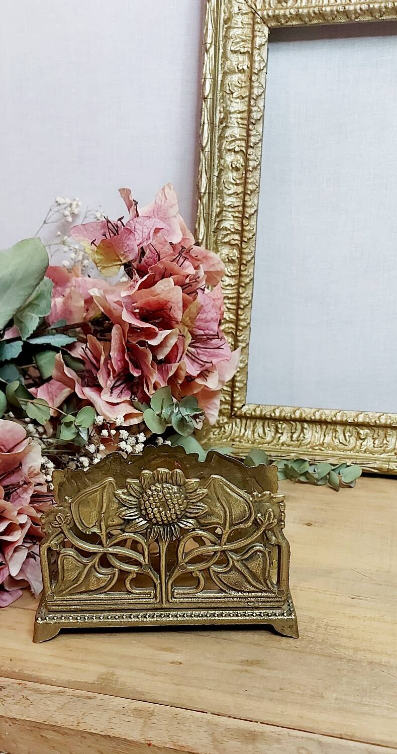 Towel holder/letter holder