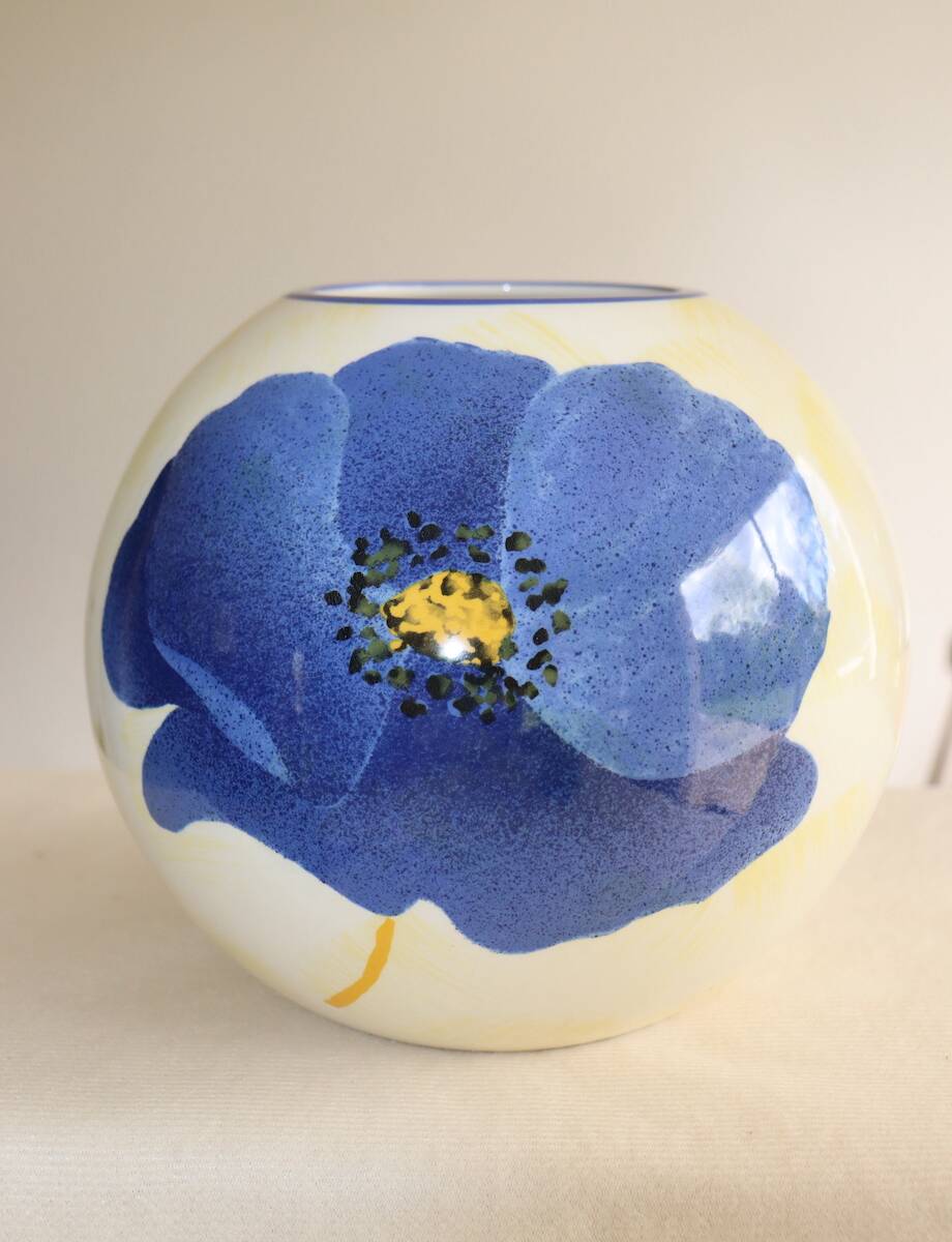 Saint Clément ball vase