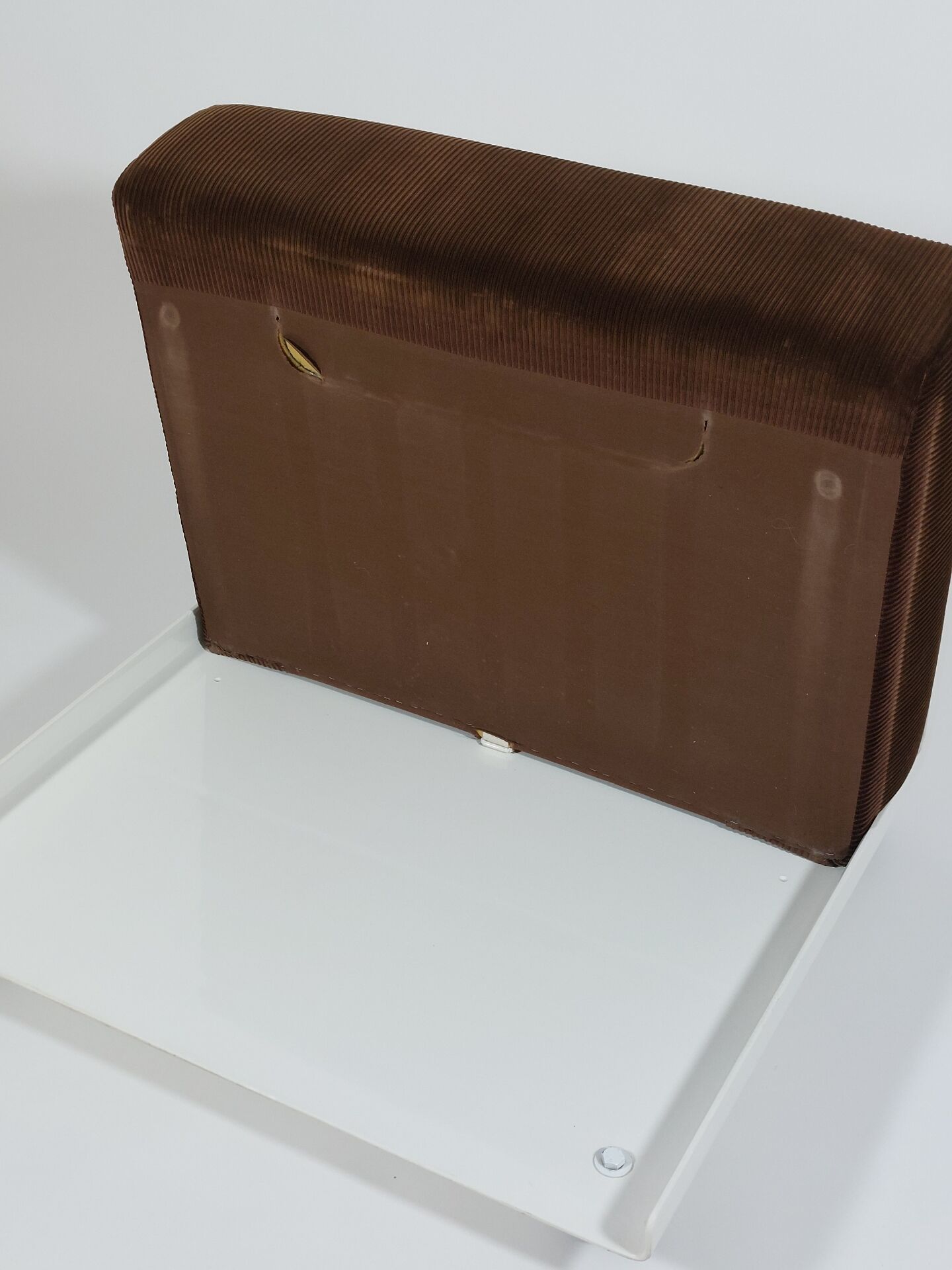 Paire de fauteuils lounge Amanta en velours côtelé et fibre de verre par Mario Bellini pour C&B Italia