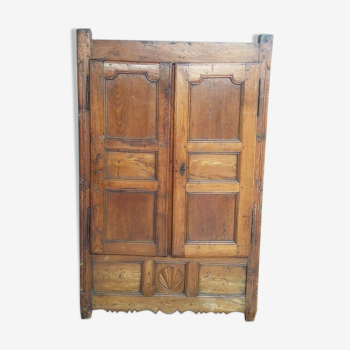 Armoire savoyarde en mélèze XVIIIe