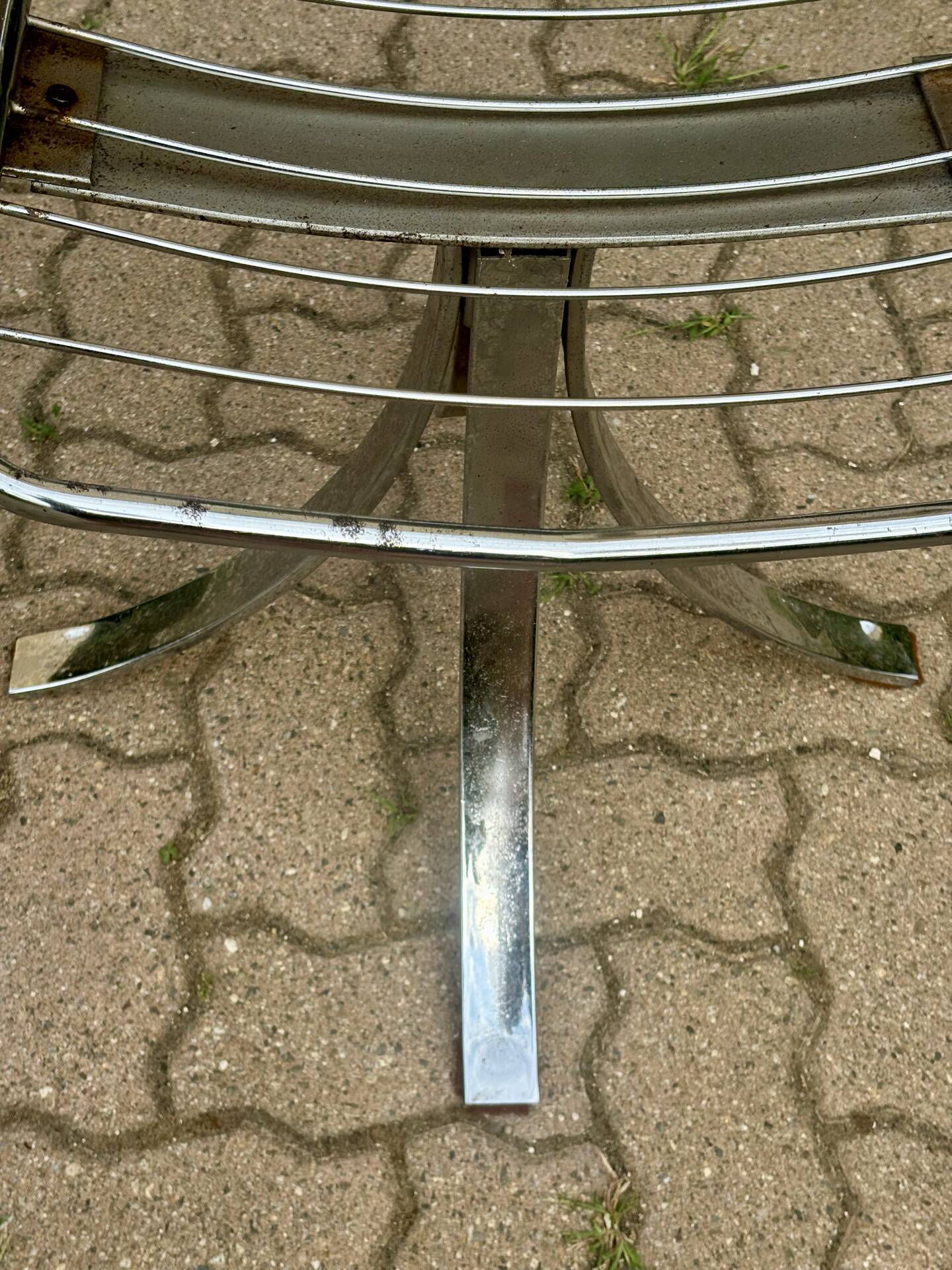 Set of 4 vintage swivel chairs in chrome metal – 1970s Ensem