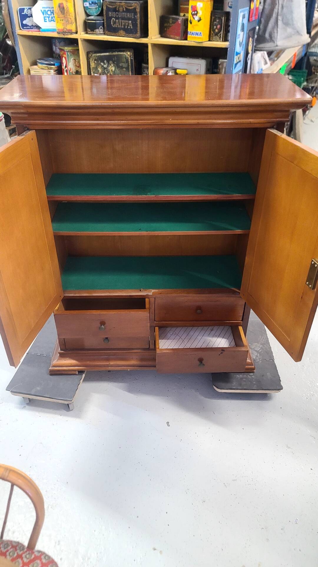 Meuble bibliothèque