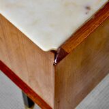 Enfilade italienne en teck, marbre de Carrare, laiton et acier, années 50