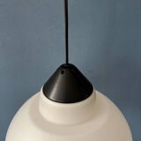 Suspension vintage Philips en verre opalin attribuée à Louis Kalff