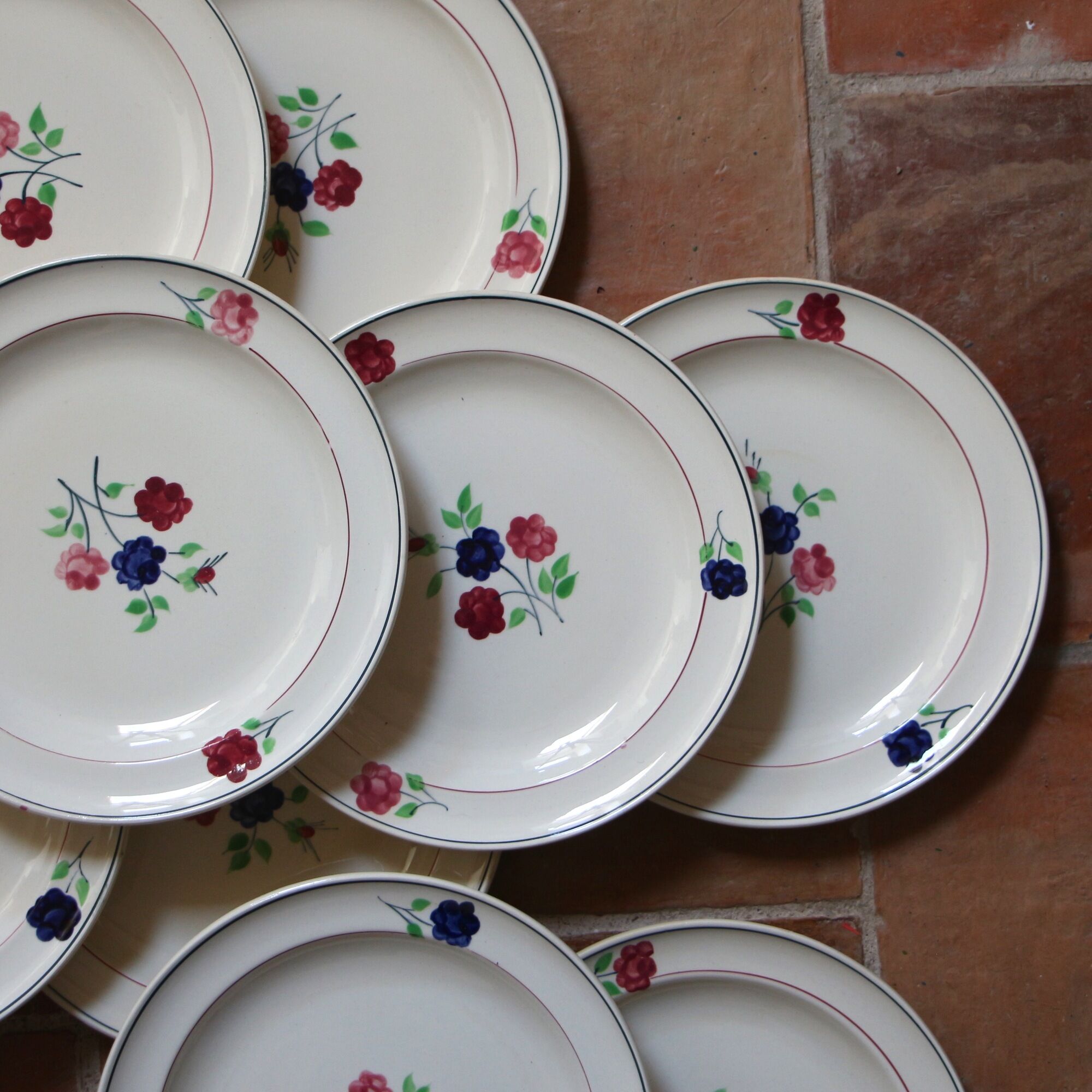 12 assiettes plates Mathilde | Selency