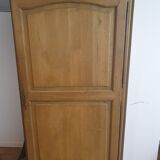 Solid oak cap