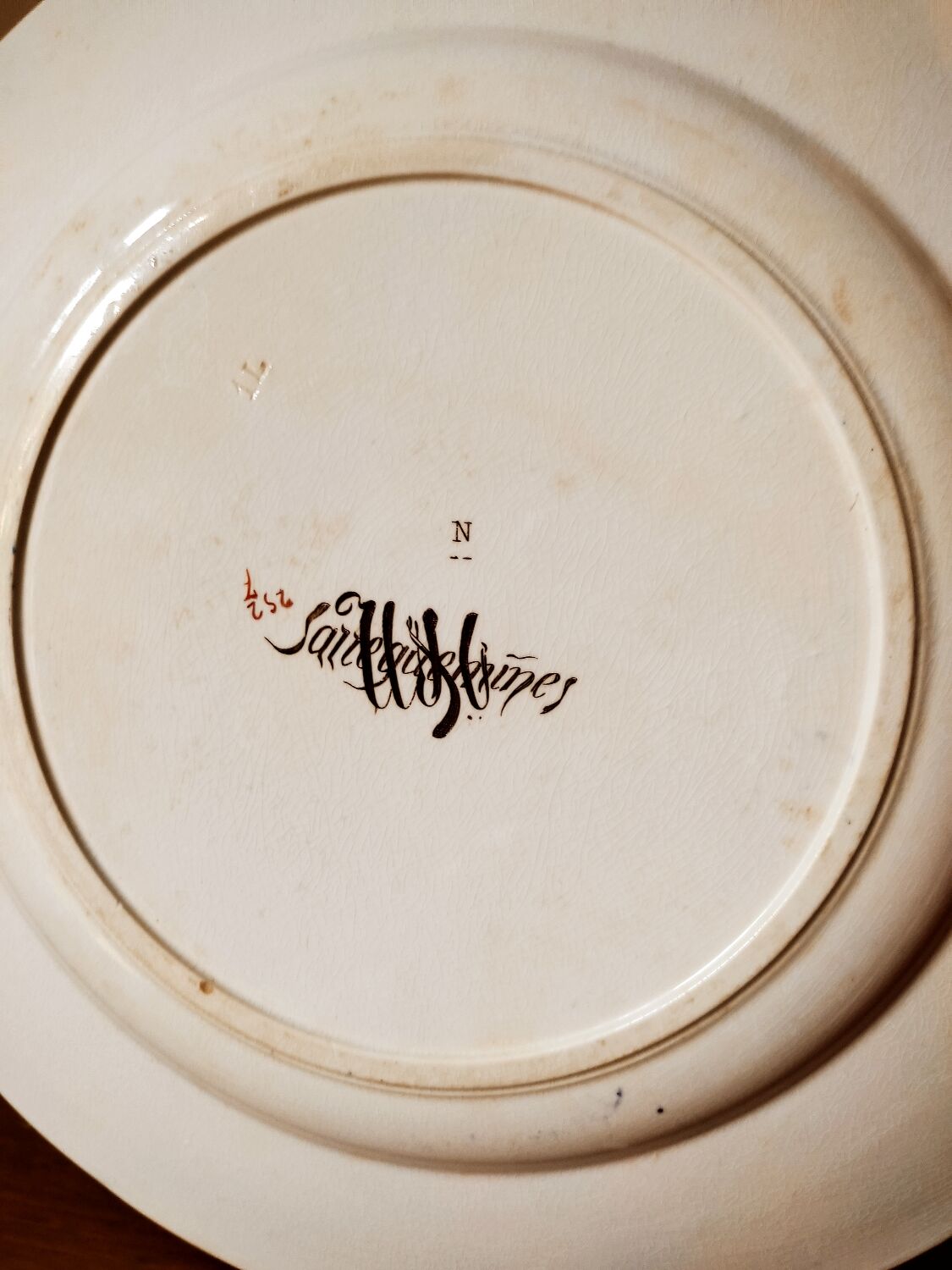 Round iron earth Minton by Sarreguemines