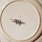 Plat rond terre de fer Minton par Sarreguemines