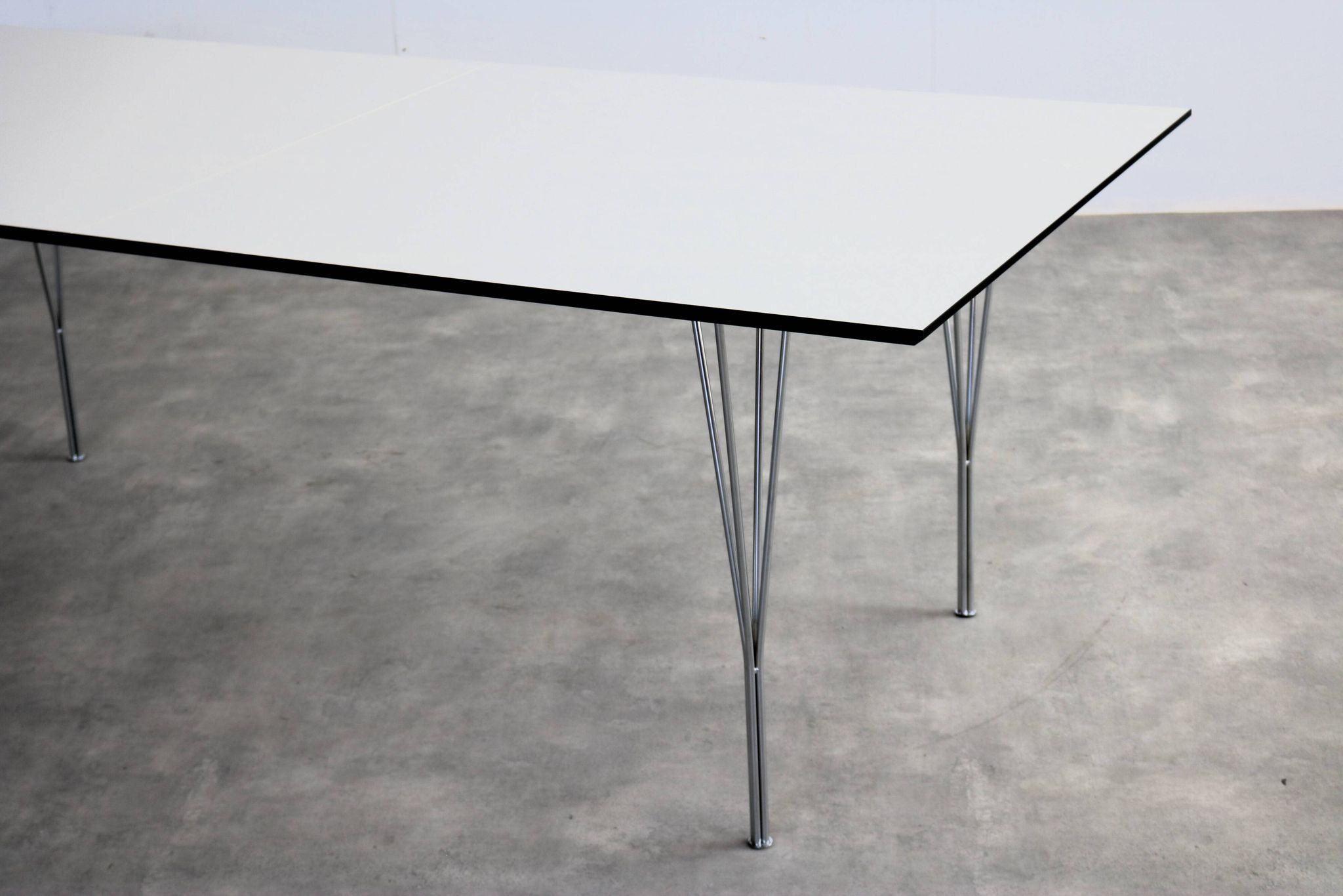 Table à manger, Suède années 90