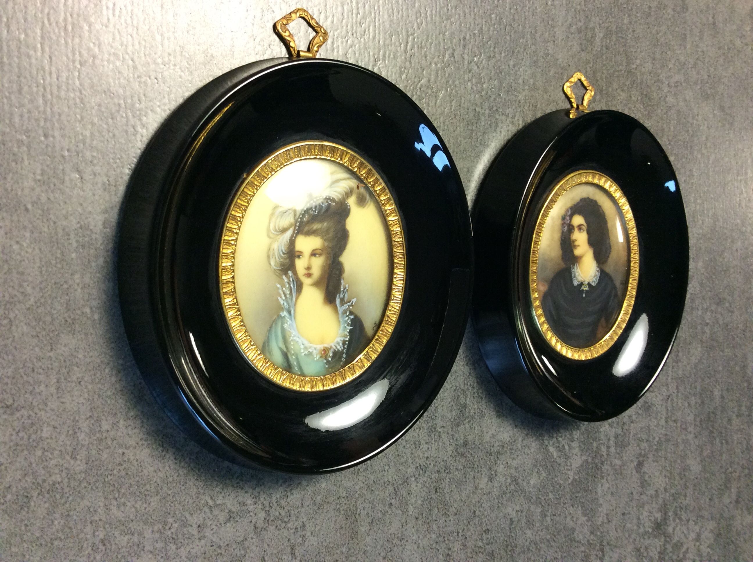 Pair of Napoleon III miniature frames