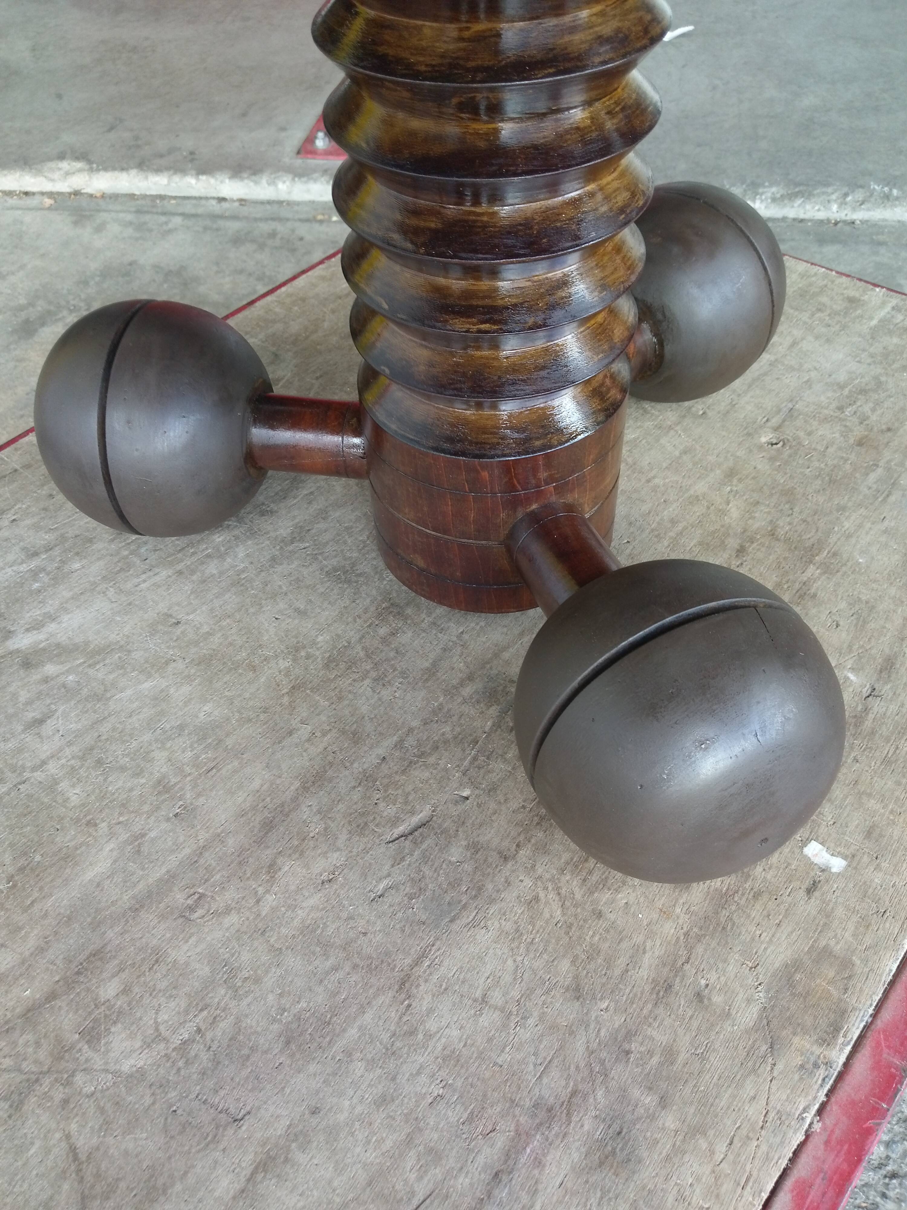 Table Charles Dudouyt