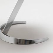 Sculptural "Scimitar" dining set in burgundy bouclé - Boris Tabacoff