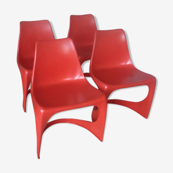 Cantilever 290 red model chairs edited by Cado