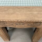 Fireplace mantel (sanded)