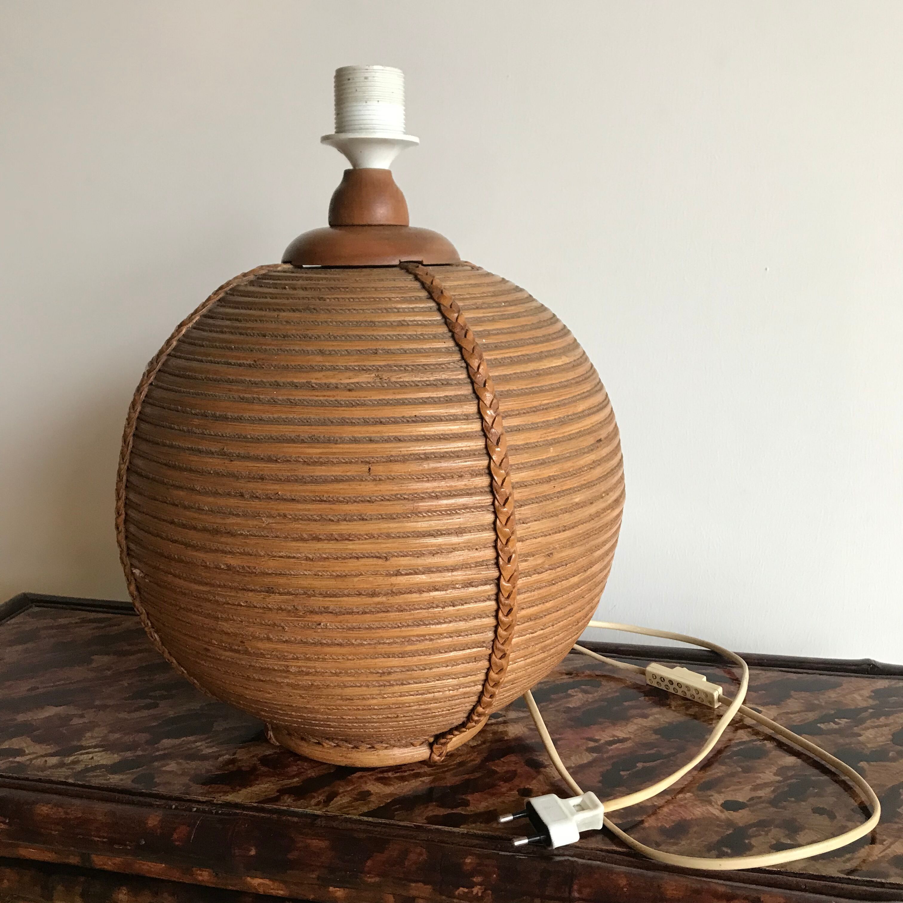Rattan table lamp Italy 70s