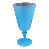 Opaline, pied douche calice, ciboire, hauteur 23,5 cm