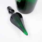 Green glass carafe from the 19th century - England, circa 1870.