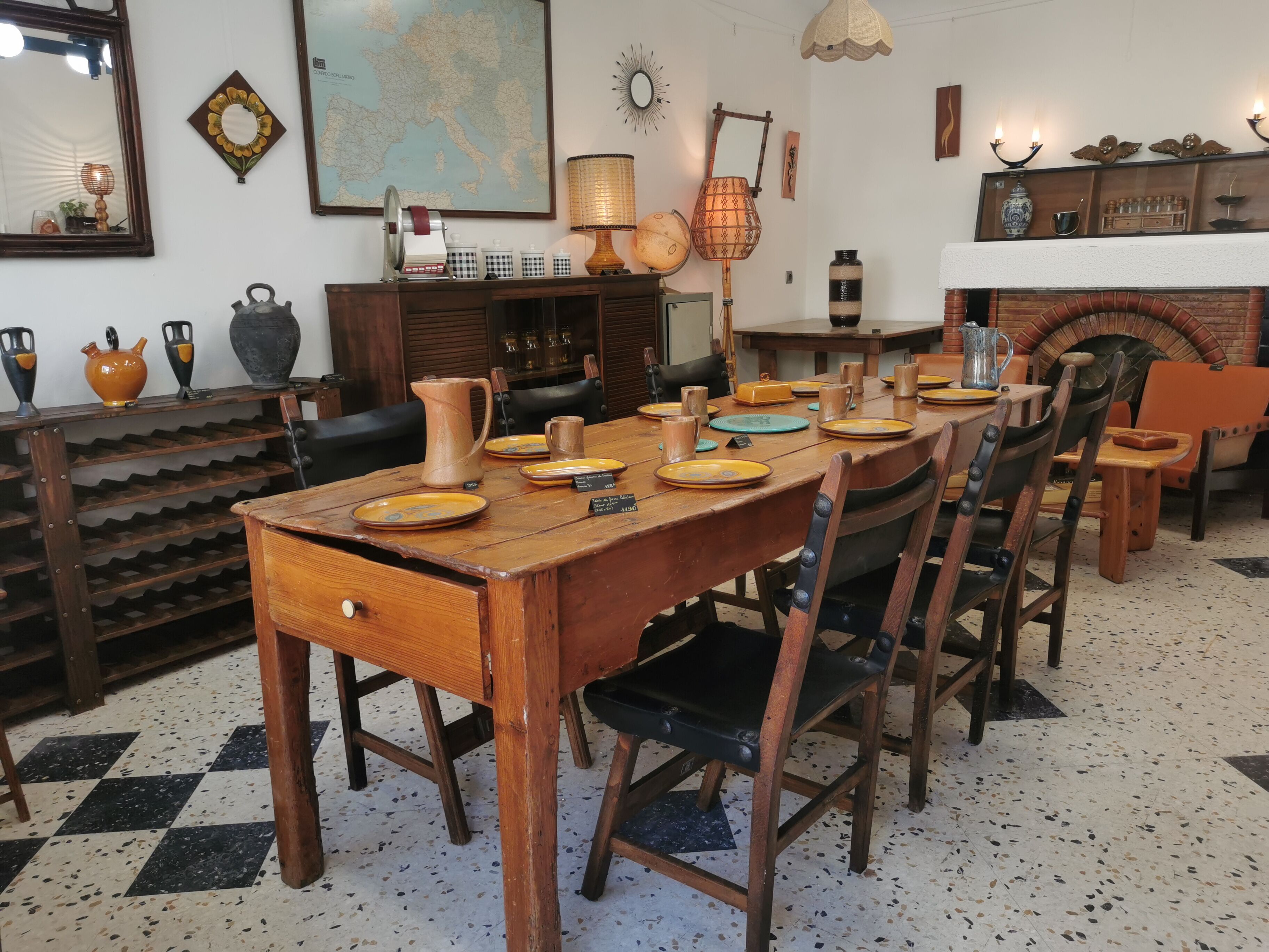 Old Catalan farmhouse table of 2m45