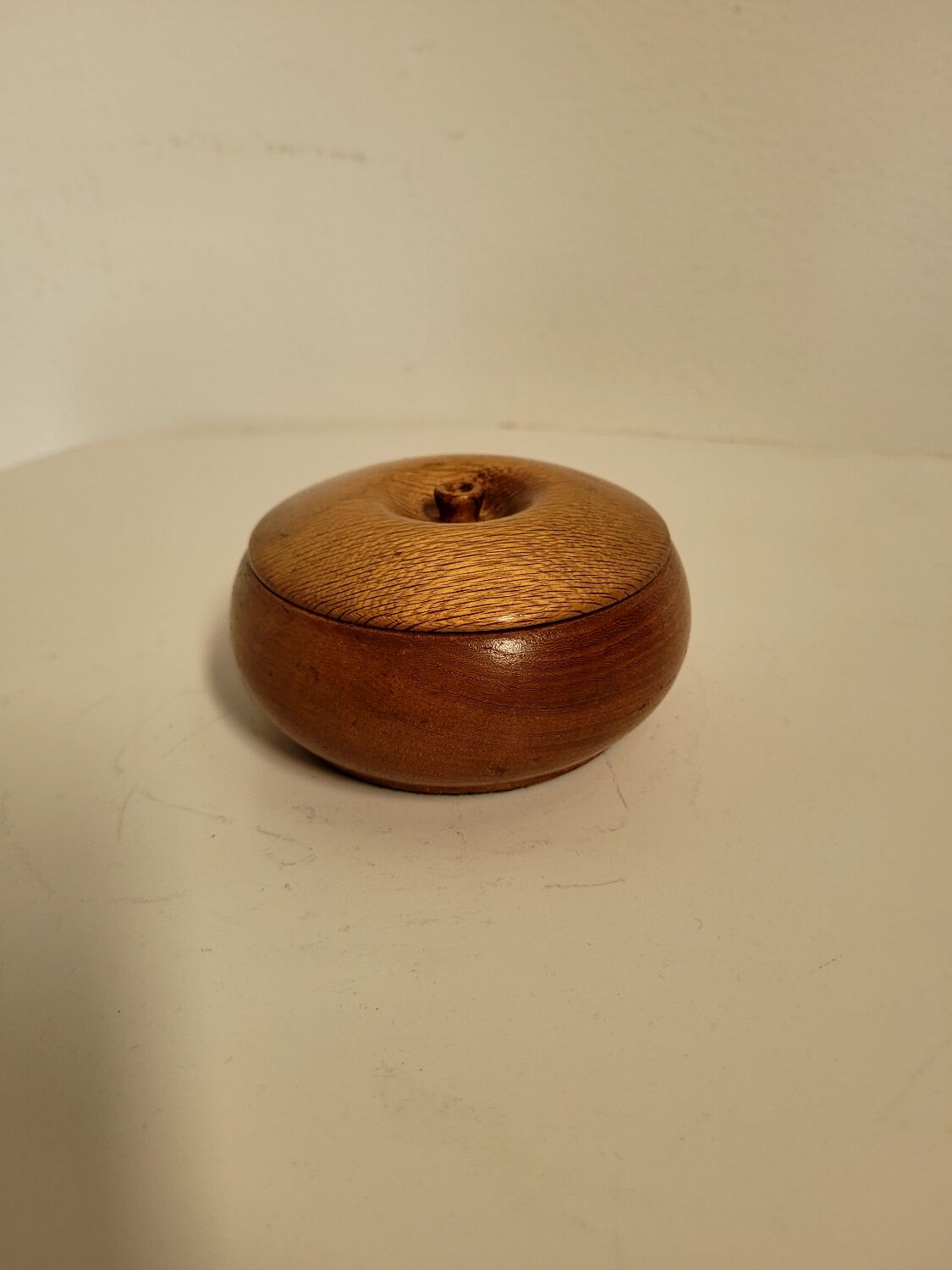 Small wooden box from New Zealand 1950s