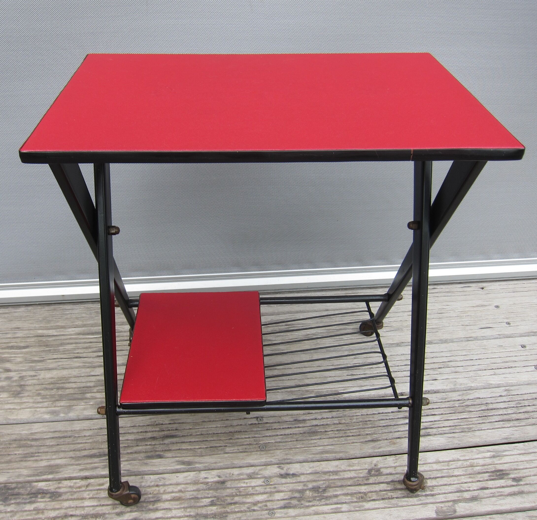 Serving table 1950s