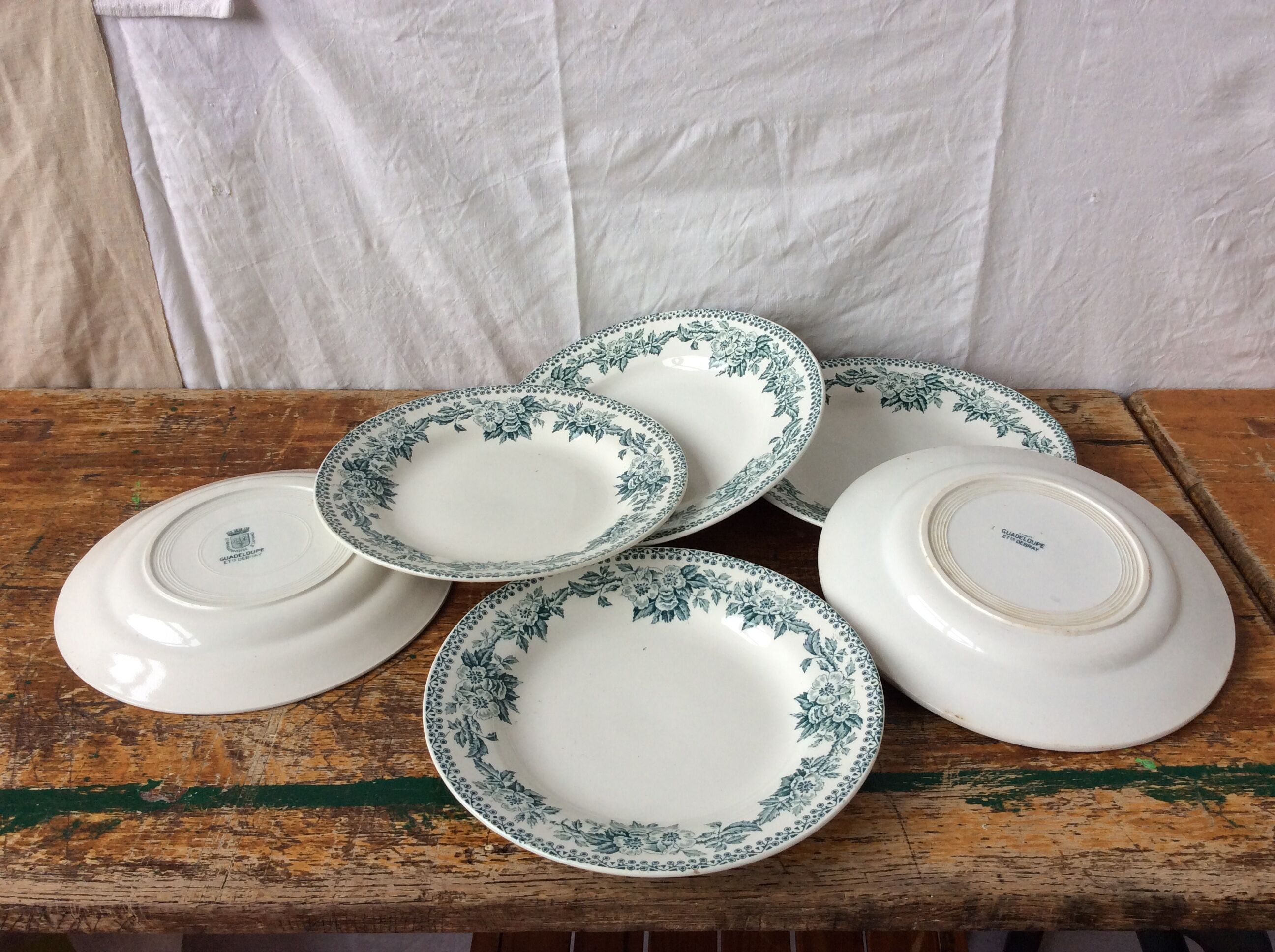 6 assiettes Terre de fer modèle Guadeloupe