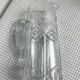 Pichet en verre gravé
