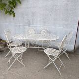 white wrought iron garden furniture