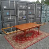 Danish dining table from the 1960s by Johannes Andersen