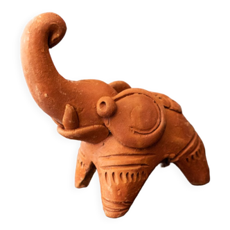 Éléphant vintage en terre cuite