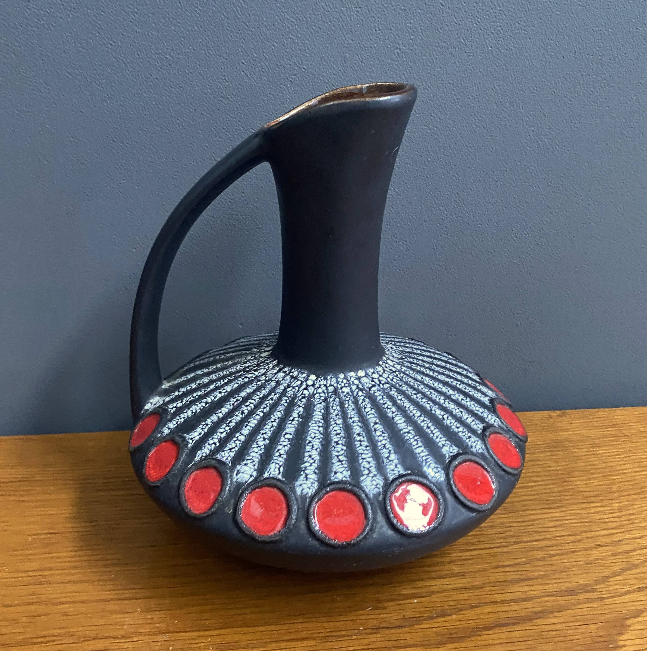 UFO shape Schlossberg west Germany vase