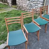 Suite de 4 chaises vintage