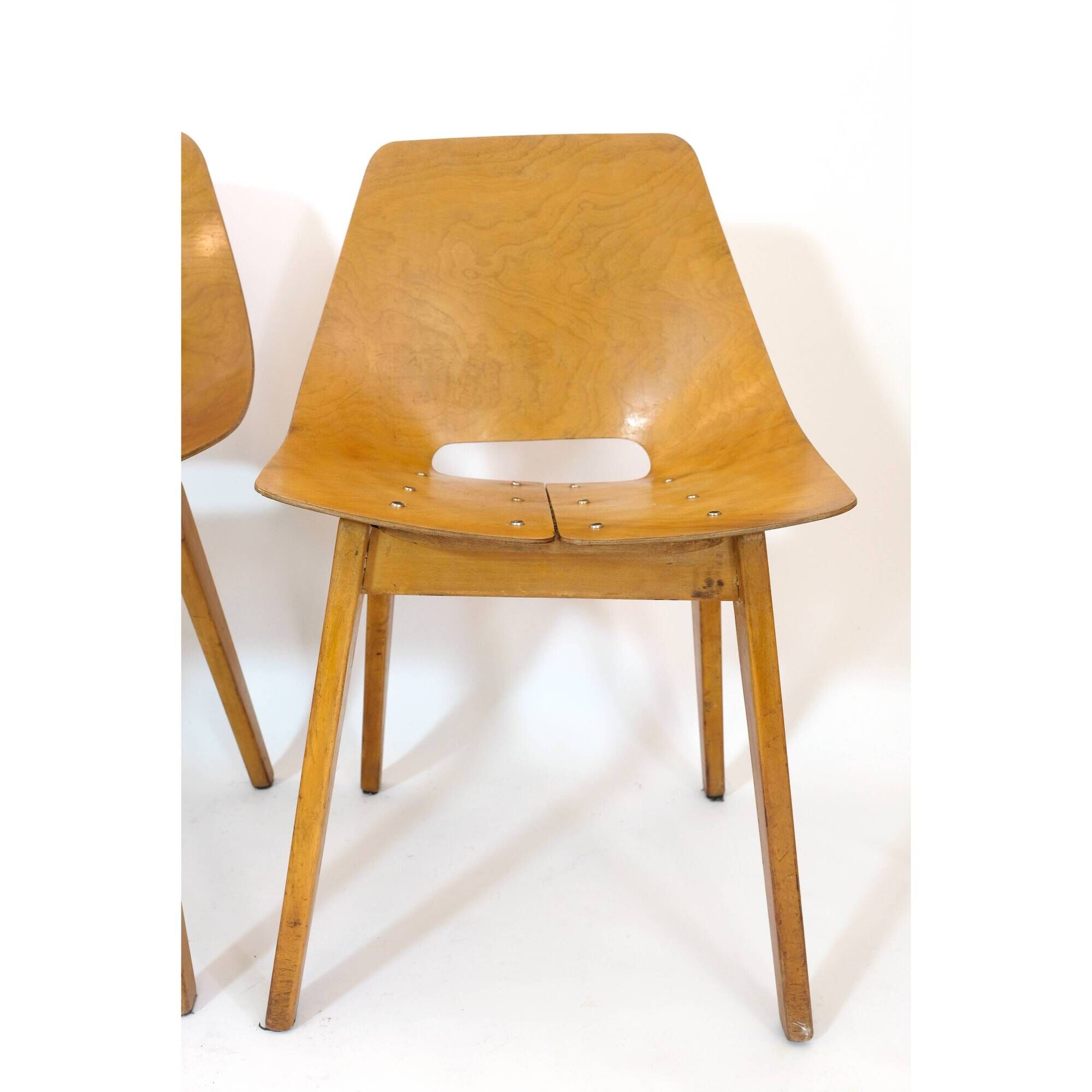 Set of 4 barrel chairs, wooden base, Pierre Guariche, Steiner, 1950s.