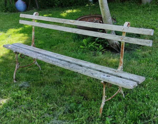 Banc de jardin pied fonte