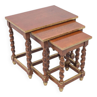 3 nesting tables