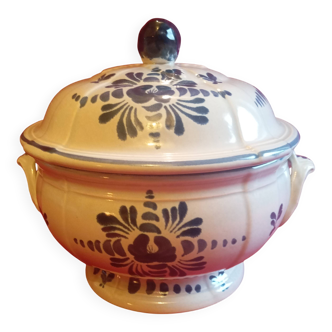 POTTERY SOUP TUREEN FROM PORNIC "STUART" MODEL