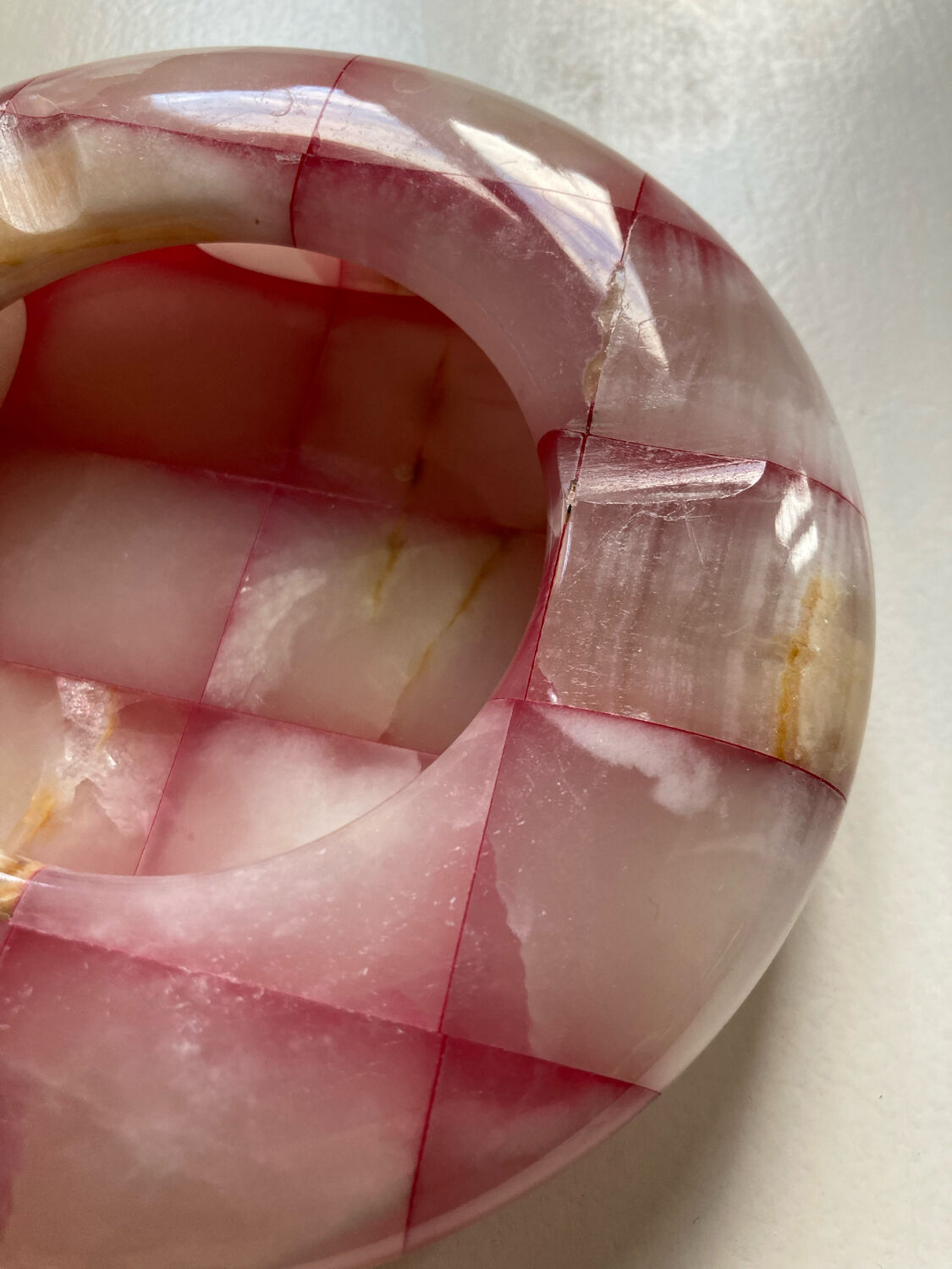 Ashtray with pink and white onyx checkerboard